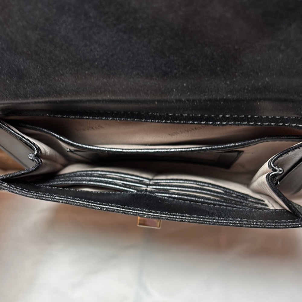 Brahmin Crossbody Bag Black Brown Tan Leather Gold Accents 8”Lx7”Hx1.5”D VGVC - Picture 9 of 17